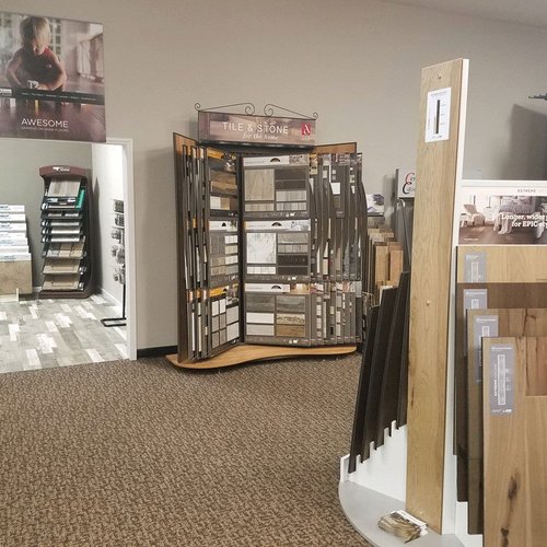 Komplete Flooring Inc Siren, WI showroom